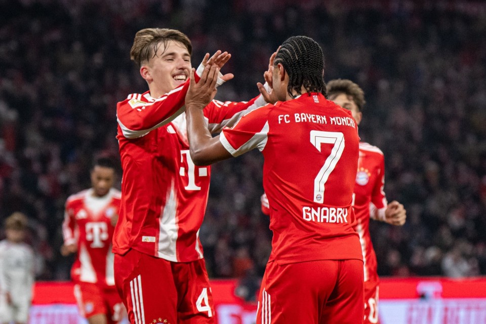 解说与主办 解说与主办